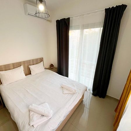 Quitet Two Bedroom Apartment With Private Garden Lukomorye D2 Karavas  Buitenkant foto